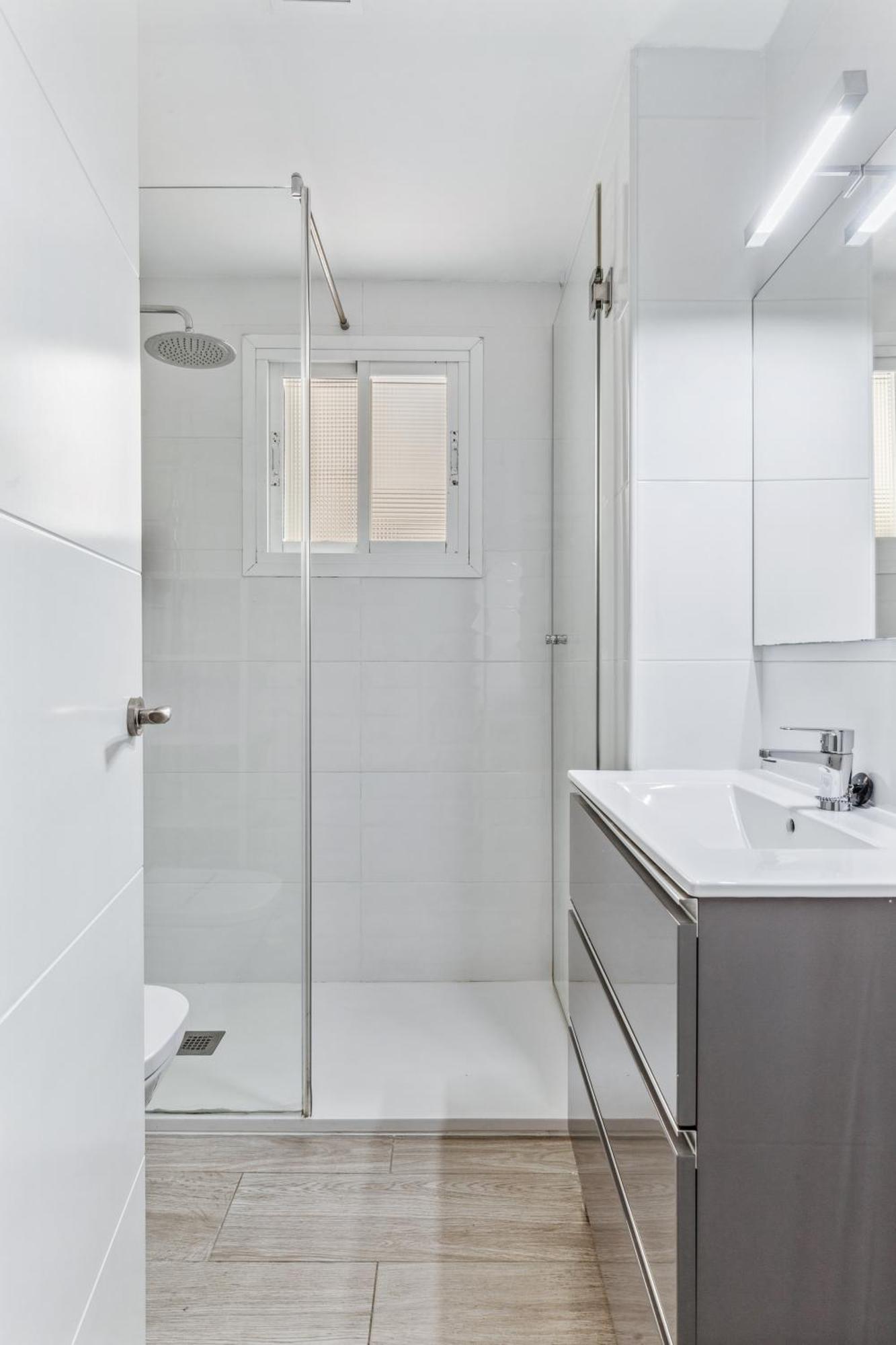 Epidemia & Quite Bedrooms By Ele Apartments マラガ エクステリア 写真